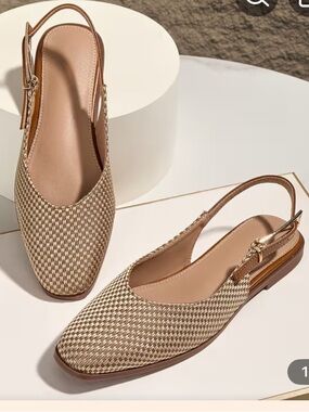 Amazon Beige Houndstooth Slingback Square-Toe Sandals